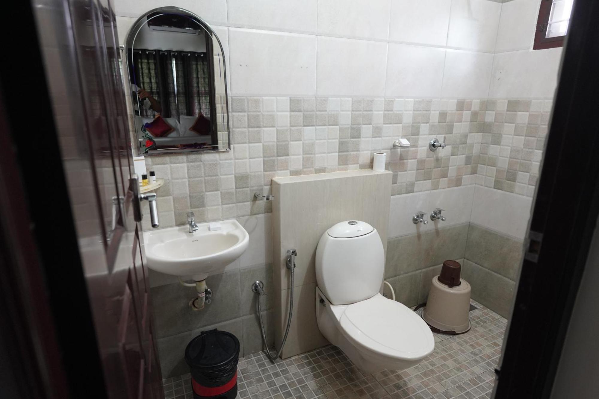 Swapna Home Suites Nedumbassery Phòng bức ảnh