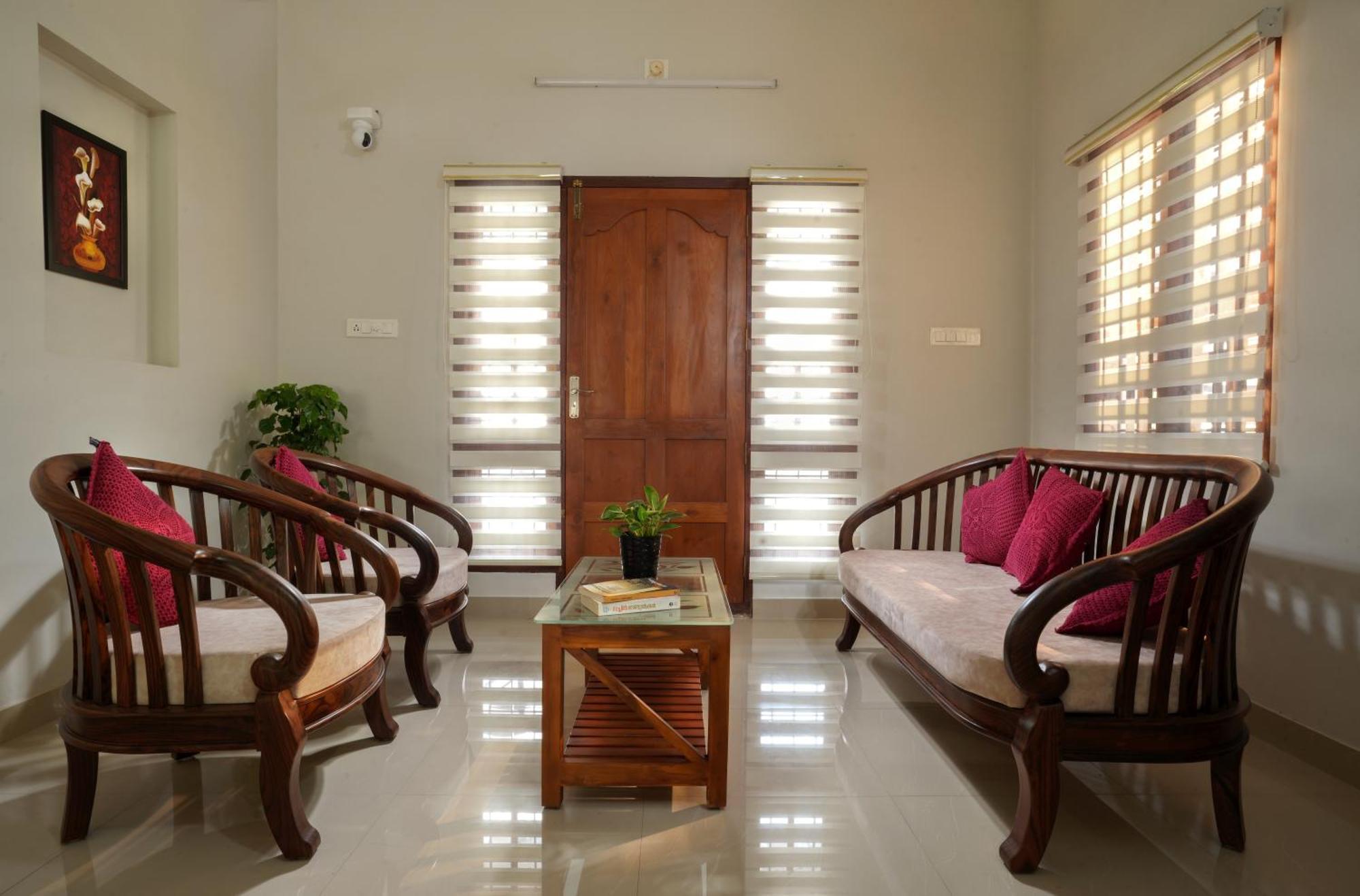 Swapna Home Suites Nedumbassery Ngoại thất bức ảnh
