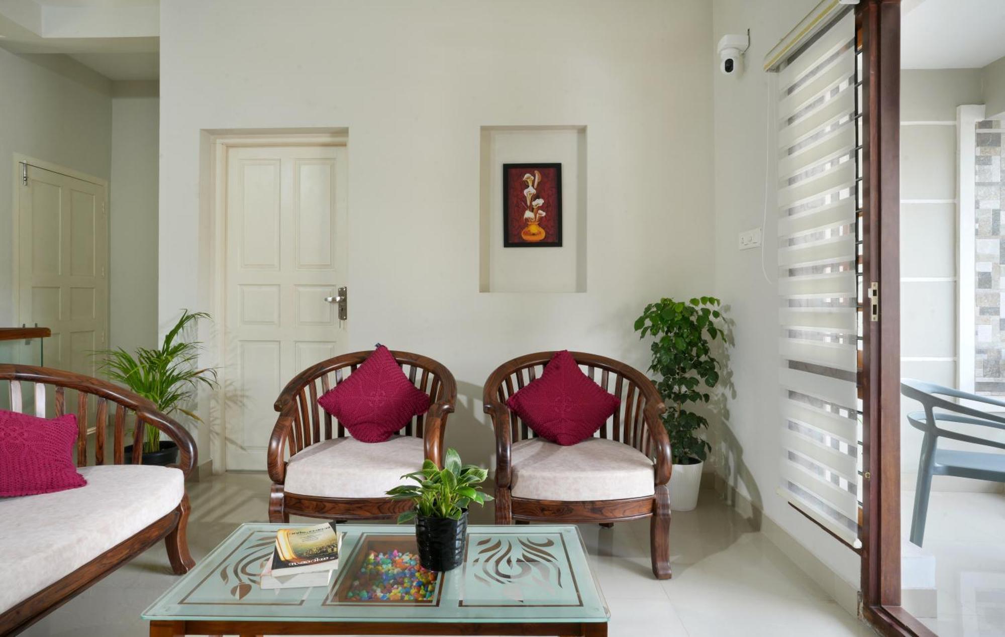Swapna Home Suites Nedumbassery Ngoại thất bức ảnh